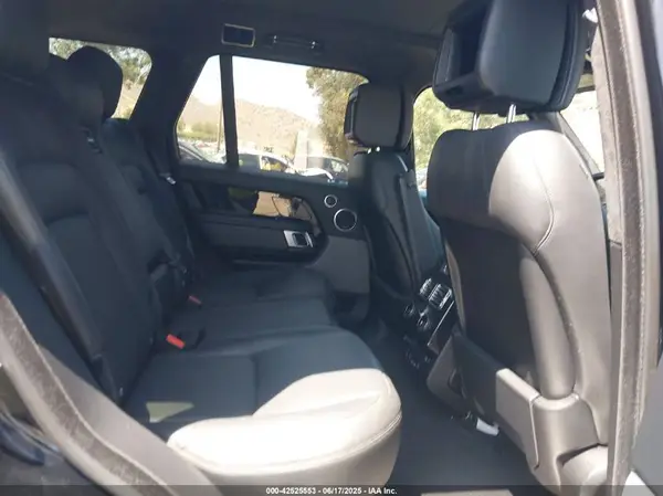 SALGS2RE3KA525210 2019 LAND ROVER RANGE ROVER - Image 8