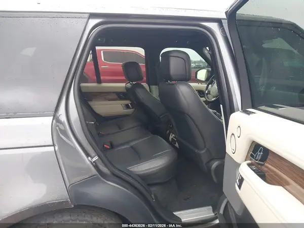 SALGS2RE3KA555355 2019 LAND ROVER RANGE ROVER - Image 8