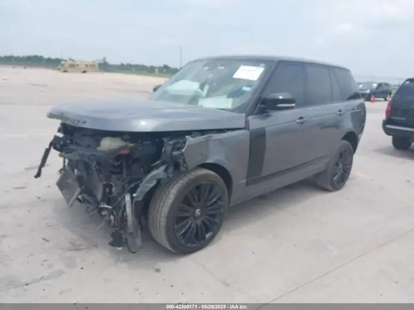 SALGS2RE7KA551681 2019 LAND ROVER RANGE ROVER - Image 2