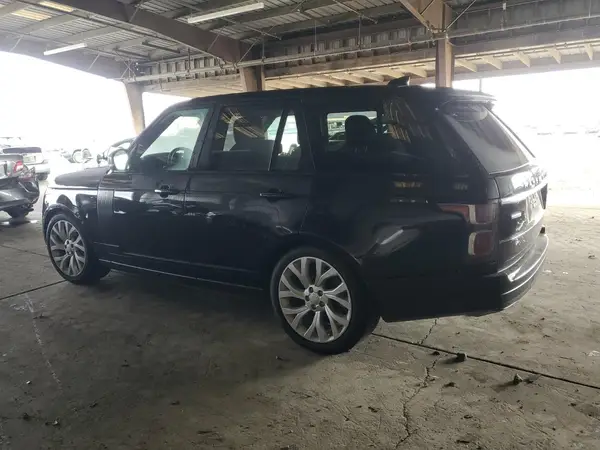 SALGS2RE8JA390661 2018 LAND ROVER RANGE ROVER - Image 2