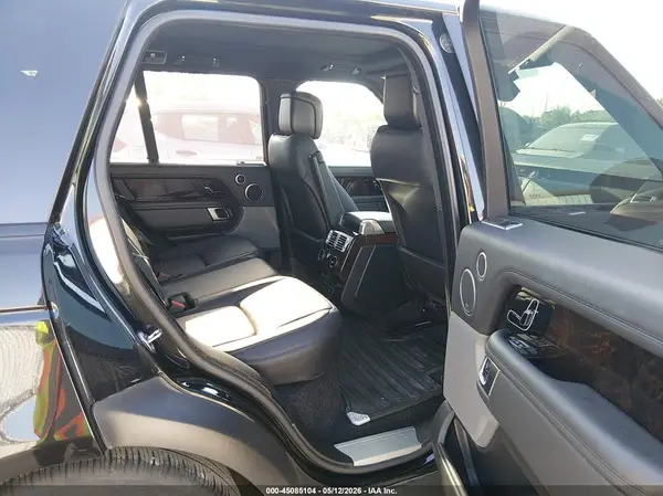 SALGS2REXJA382240 2018 LAND ROVER RANGE ROVER - Image 8