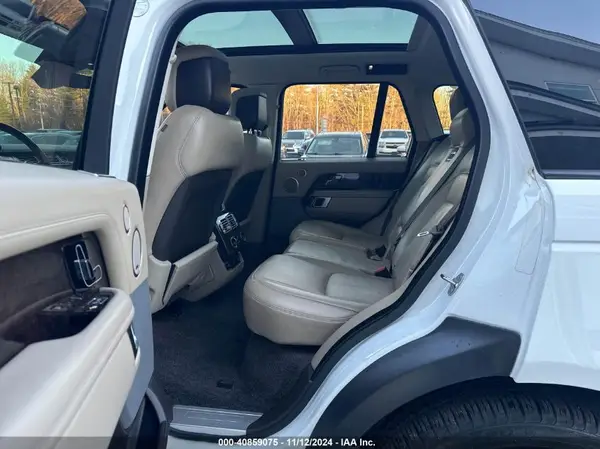 SALGS2RK1JA381161 2018 LAND ROVER RANGE ROVER - Image 8