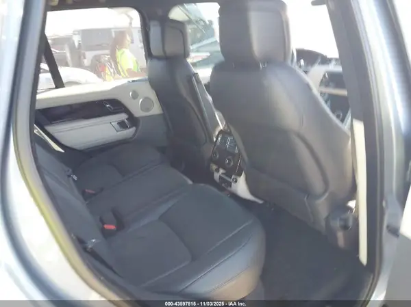 SALGS2RU5LA589628 2020 LAND ROVER RANGE ROVER - Image 8