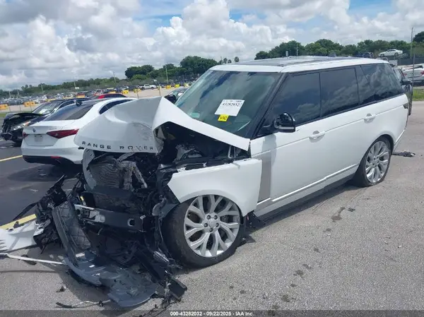 SALGS2RU6MA430277 2021 LAND ROVER RANGE ROVER - Image 2