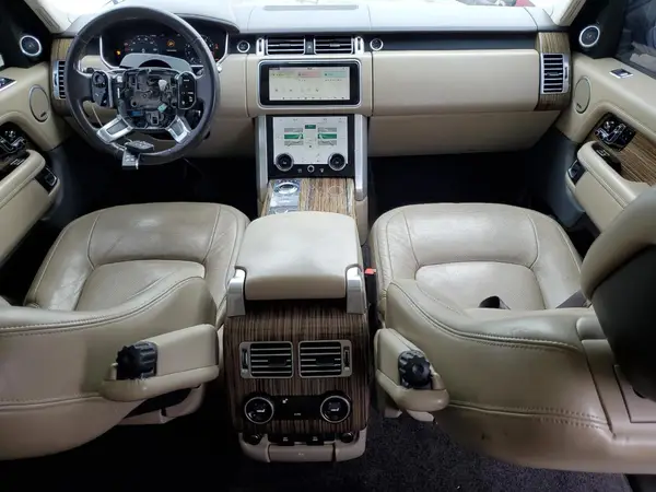 SALGS2SV1JA387577 2018 LAND ROVER RANGE ROVER - Image 8