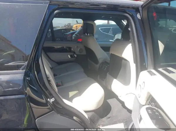 SALGS2SV1JA503859 2018 LAND ROVER RANGE ROVER - Image 8