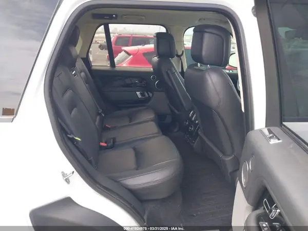 SALGS2SV2KA555261 2019 LAND ROVER RANGE ROVER - Image 8