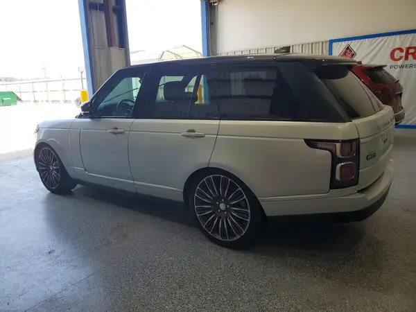 SALGS2SV4JA388738 2018 LAND ROVER RANGE ROVER - Image 2
