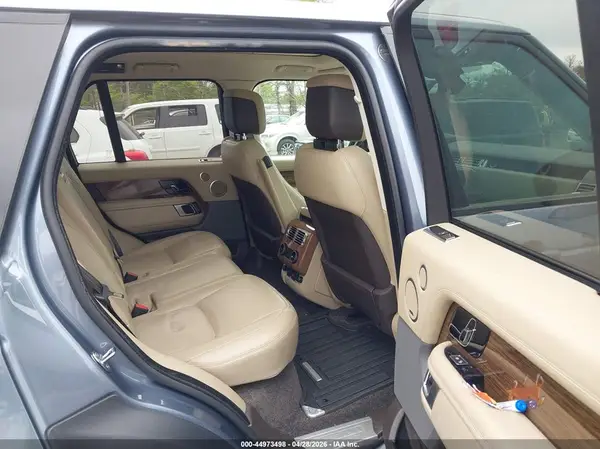 SALGS2SV4JA515777 2018 LAND ROVER RANGE ROVER - Image 8