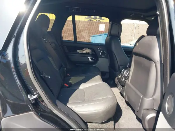 SALGS2SV6JA389664 2018 LAND ROVER RANGE ROVER - Image 8