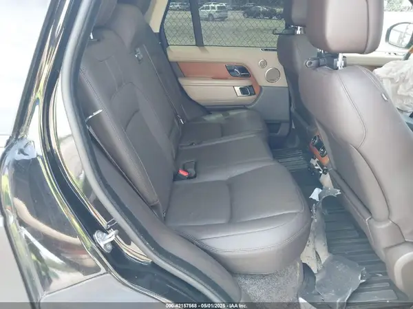 SALGS2SV6KA555683 2019 LAND ROVER RANGE ROVER - Image 8
