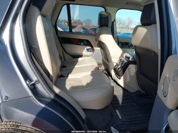 SALGS2SV7KA540562 2019 LAND ROVER RANGE ROVER - Image 8