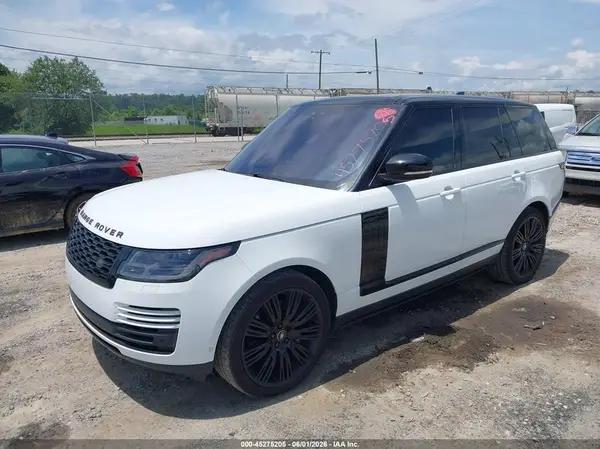 SALGS2SV8JA388256 2018 LAND ROVER RANGE ROVER - Image 2