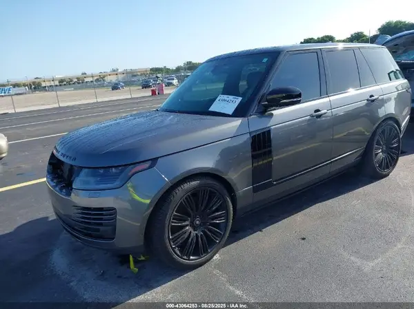 SALGS2SV8JA514745 2018 LAND ROVER RANGE ROVER - Image 2