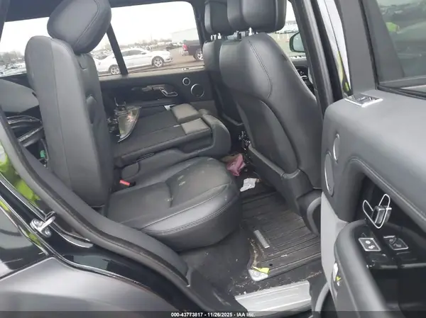 SALGS2SV8KA533961 2019 LAND ROVER RANGE ROVER - Image 8