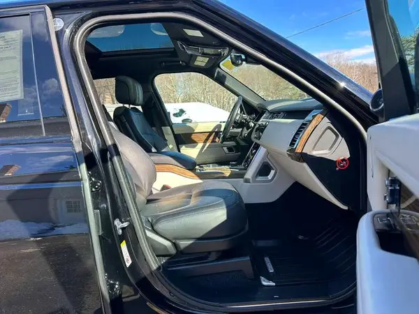 SALGS2SV8KA540604 2019 LAND ROVER RANGE ROVER - Image 8