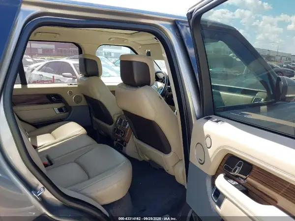 SALGS2SV9JA388010 2018 LAND ROVER RANGE ROVER - Image 8