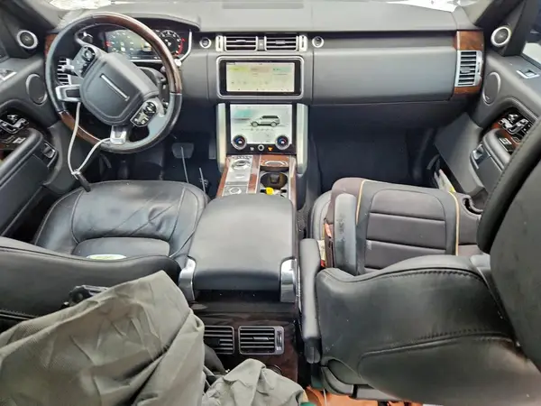 SALGS2SVXKA527630 2019 LAND ROVER RANGE ROVER - Image 8