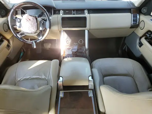 SALGS5RE1JA381074 2018 LAND ROVER RANGE ROVER - Image 8