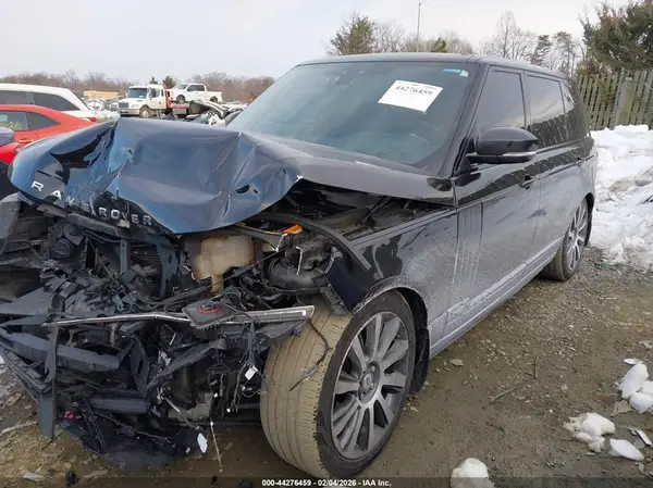 SALGS5RE3JA394117 2018 LAND ROVER RANGE ROVER - Image 2