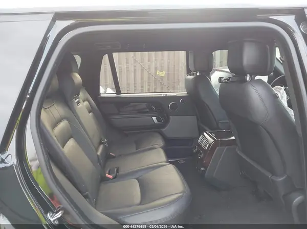 SALGS5RE3JA394117 2018 LAND ROVER RANGE ROVER - Image 8