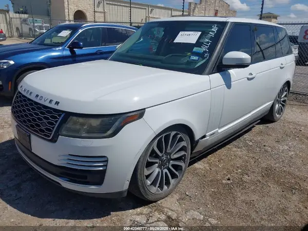 SALGS5RE4JA381585 2018 LAND ROVER RANGE ROVER - Image 2