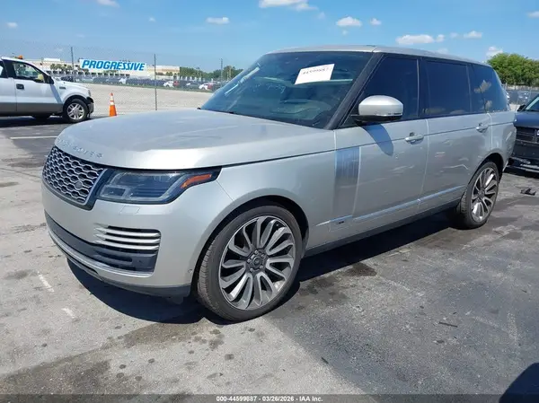 SALGS5RE6JA389963 2018 LAND ROVER RANGE ROVER - Image 2