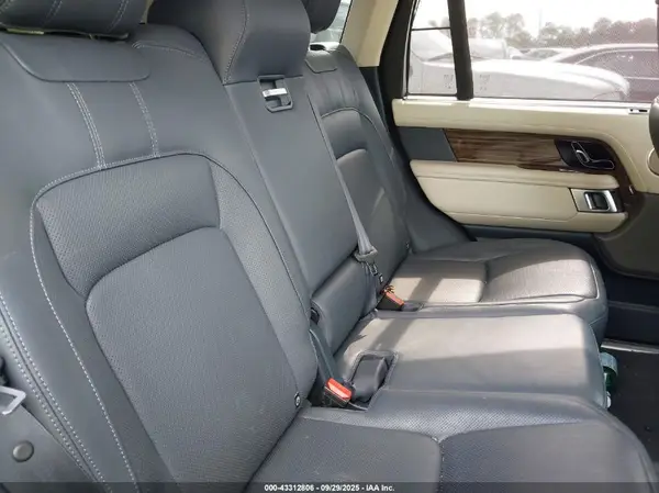SALGS5RE9KA518067 2019 LAND ROVER RANGE ROVER - Image 8