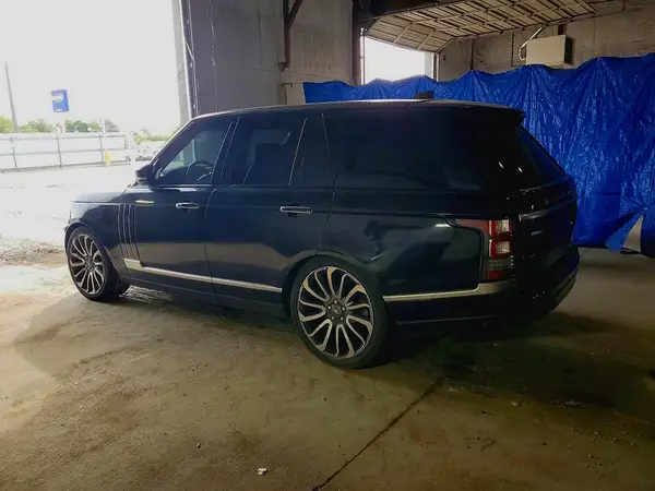 SALGV2FE9HA327140 2017 LAND ROVER RANGE ROVER - Image 2