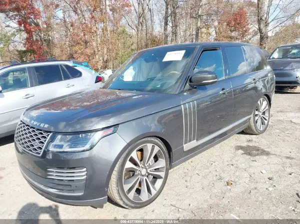 SALGV2RE4JA394200 2018 LAND ROVER RANGE ROVER - Image 2