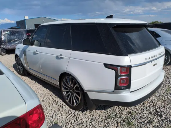 SALGV2RE8KA530815 2019 LAND ROVER RANGE ROVER - Image 2