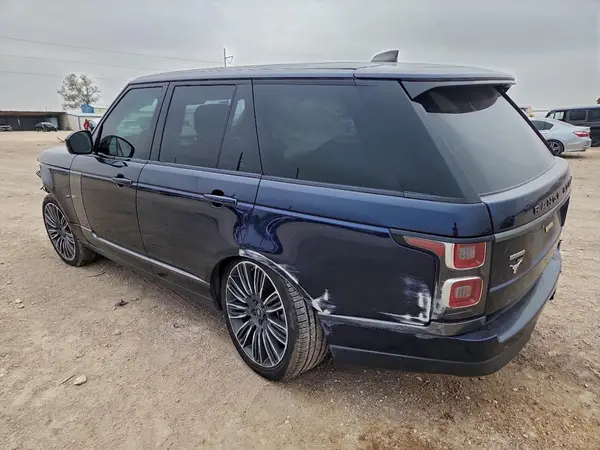 SALGV2SE2MA422686 2021 LAND ROVER RANGE ROVER - Image 2