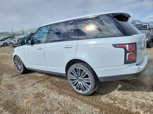 SALGV2SE6MA449602 2021 LAND ROVER RANGE ROVER - Image 2