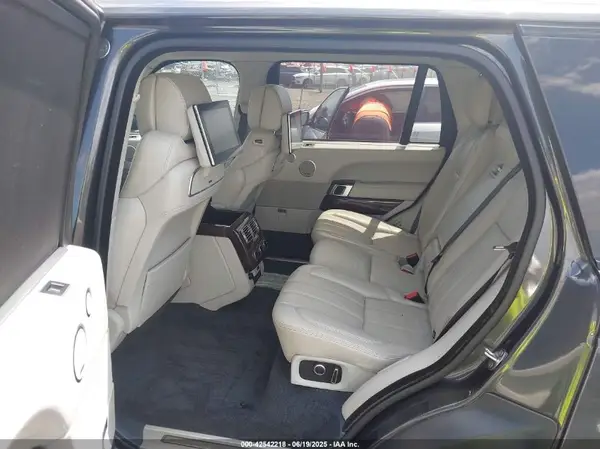 SALGV5FE6HA343278 2017 LAND ROVER RANGE ROVER - Image 8
