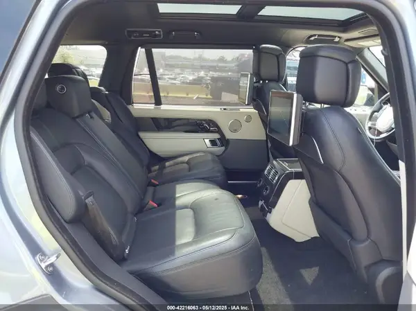 SALGV5SE3LA400728 2020 LAND ROVER RANGE ROVER - Image 8