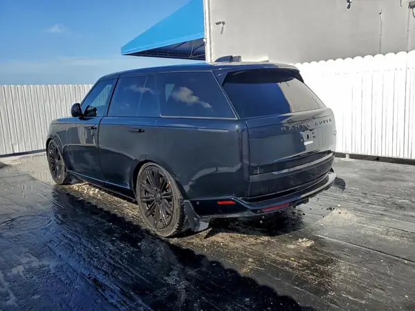 SALK19E74PA087561 2023 LAND ROVER RANGE ROVER - Image 2