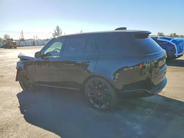 SALK19E91RA246203 2024 LAND ROVER RANGE ROVER - Image 2