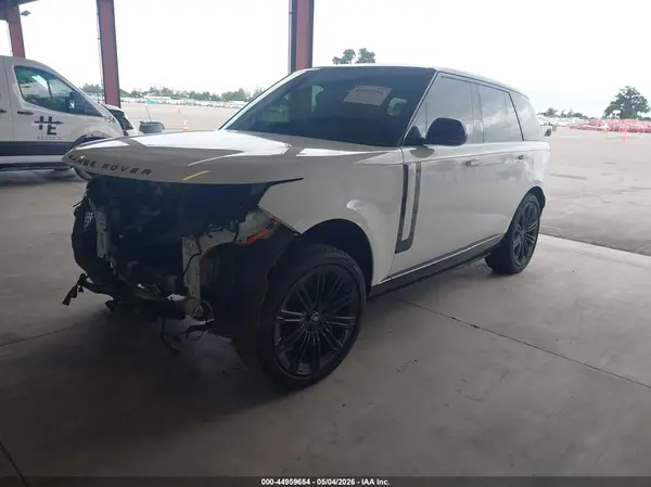SALK19E93RA215535 2024 LAND ROVER RANGE ROVER - Image 2