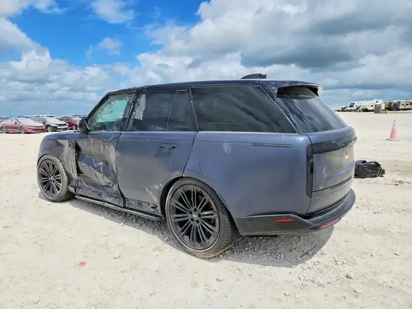 SALK19E98RA223159 2024 LAND ROVER RANGE ROVER - Image 2