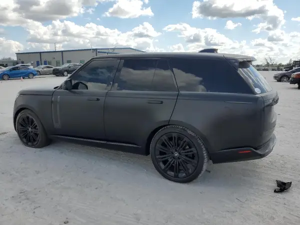 SALK19E99RA246241 2024 LAND ROVER RANGE ROVER - Image 2
