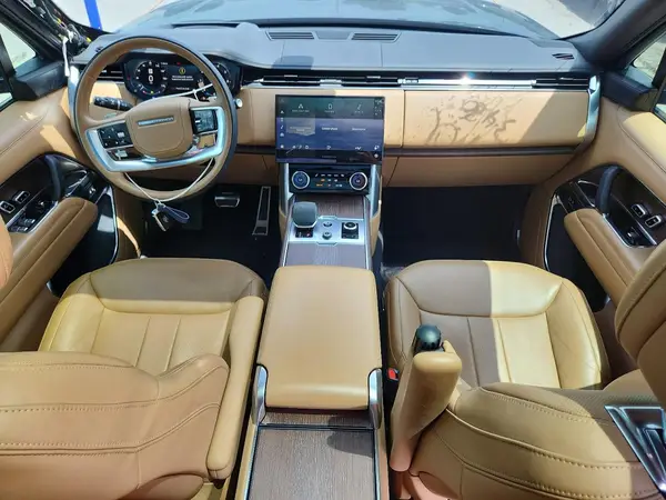SALK1BE71PA039247 2023 LAND ROVER RANGE ROVER - Image 8