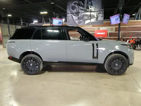 SALK1BE76PA03654 2023 LAND ROVER RANGE ROVER - Image 1
