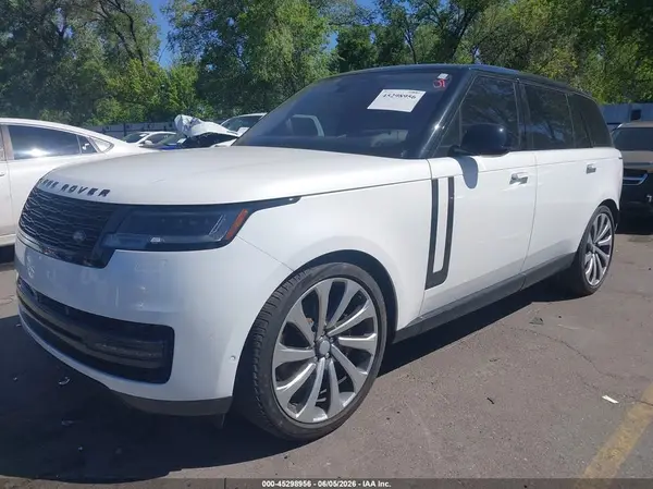 SALK1BE79PA013978 2023 LAND ROVER RANGE ROVER - Image 2