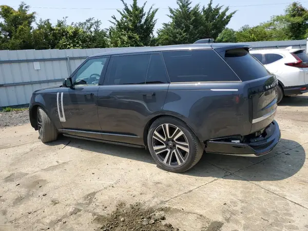 SALK1BE79PA051775 2023 LAND ROVER RANGE ROVER - Image 2