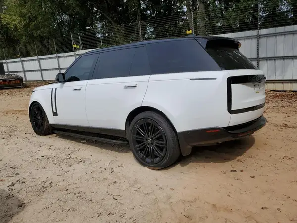 SALK1BE9XRA095255 2024 LAND ROVER RANGE ROVER - Image 2