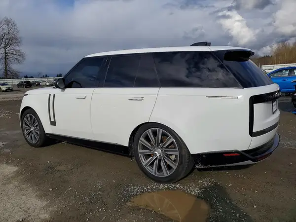 SALKP9E71PA023038 2023 LAND ROVER RANGE ROVER - Image 2
