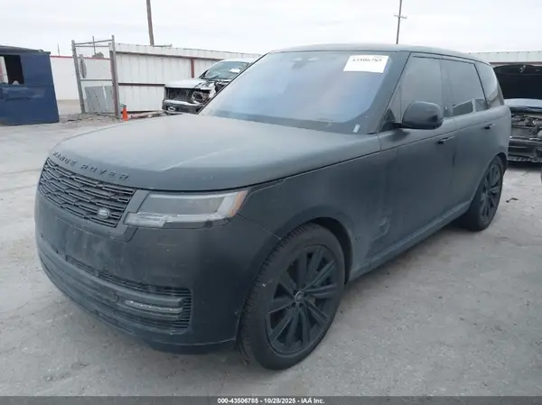 SALKP9E72PA016423 2023 LAND ROVER RANGE ROVER - Image 2