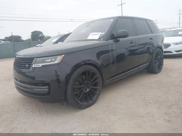 SALKP9E78PA010545 2023 LAND ROVER RANGE ROVER - Image 2