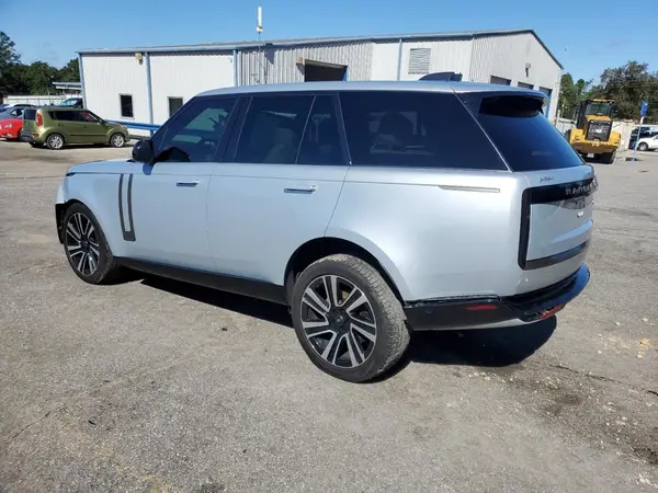 SALKP9E7XPA046592 2023 LAND ROVER RANGE ROVER - Image 2