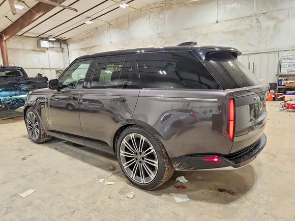 SALKP9E90SA294652 2025 LAND ROVER RANGE ROVER - Image 2